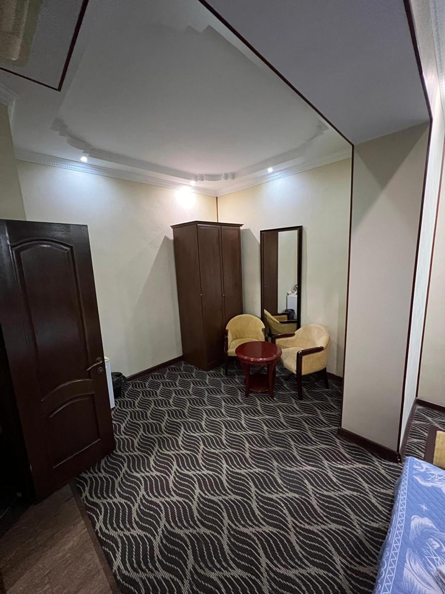 Sary Arka Hotel シムケント 部屋 写真