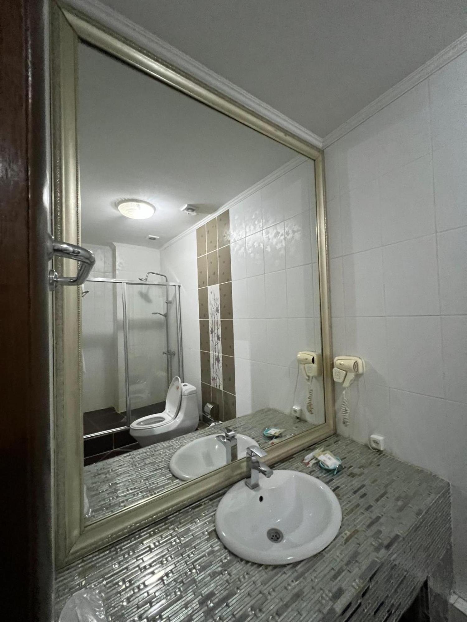 Sary Arka Hotel シムケント 部屋 写真