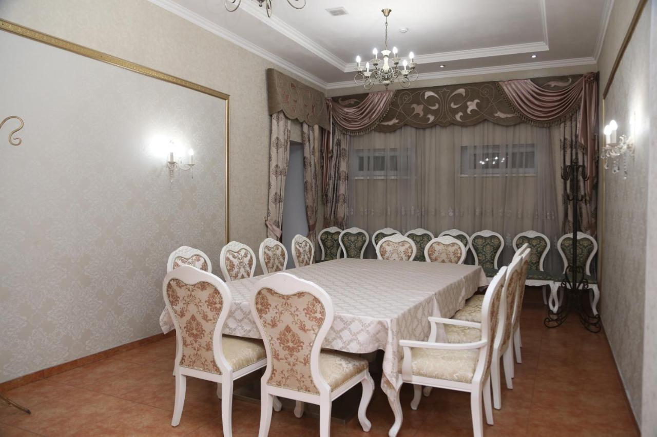 Sary Arka Hotel シムケント エクステリア 写真